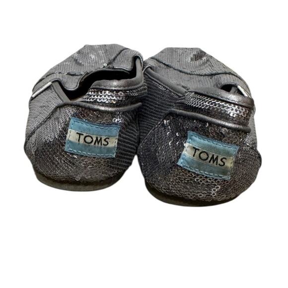 TOMS Silver Sequin Slip On Shoe SZ 11 - Picture 6 of 13
